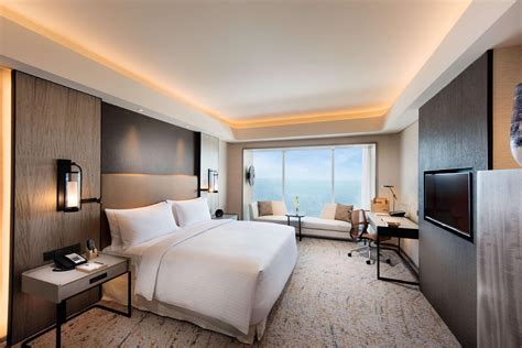conrad manila rooms